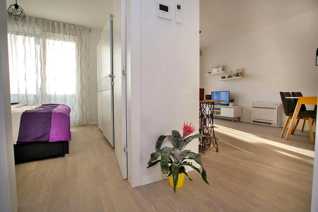 Apartment Sweet Daisy With Parking Zadar Exterior foto