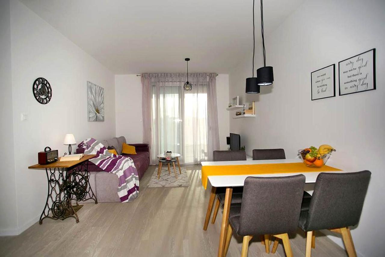 Apartment Sweet Daisy With Parking Zadar Exterior foto